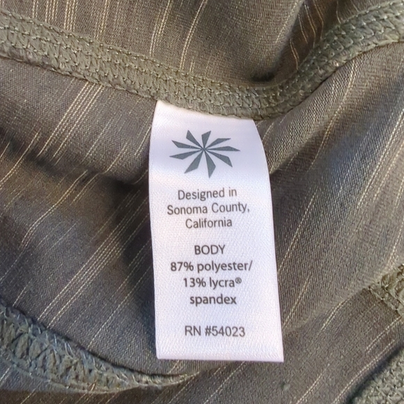 Athleta Striated Hope Full Zip Jacket Heather Olive Green Size Small EUC $149 - Picture 7 of 7